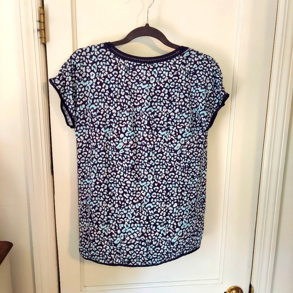 Animal Print Top - Picture 4 of 6